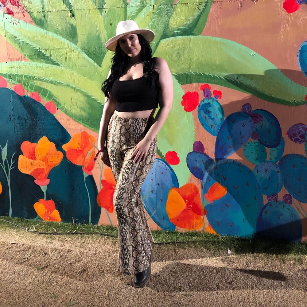 Snakeprint wide bottom pant.